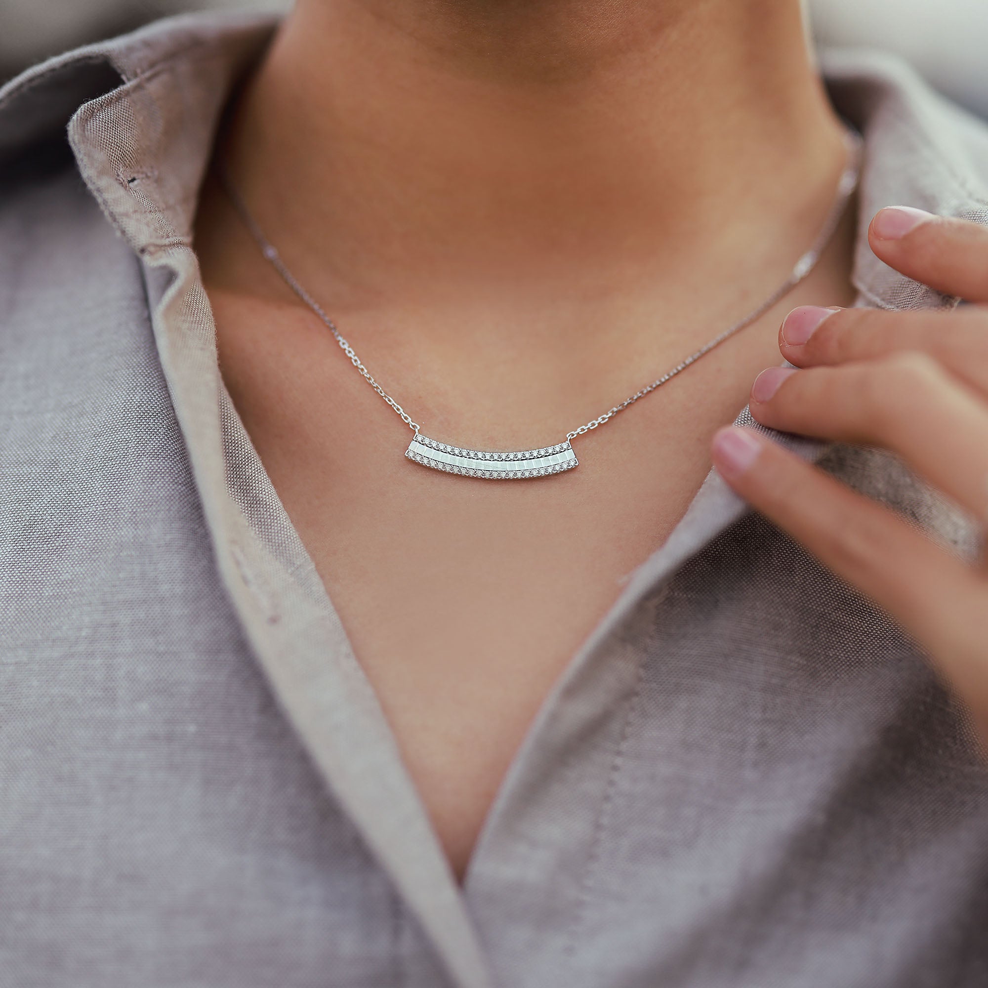 Maya Diamond Necklace (P2406070002)