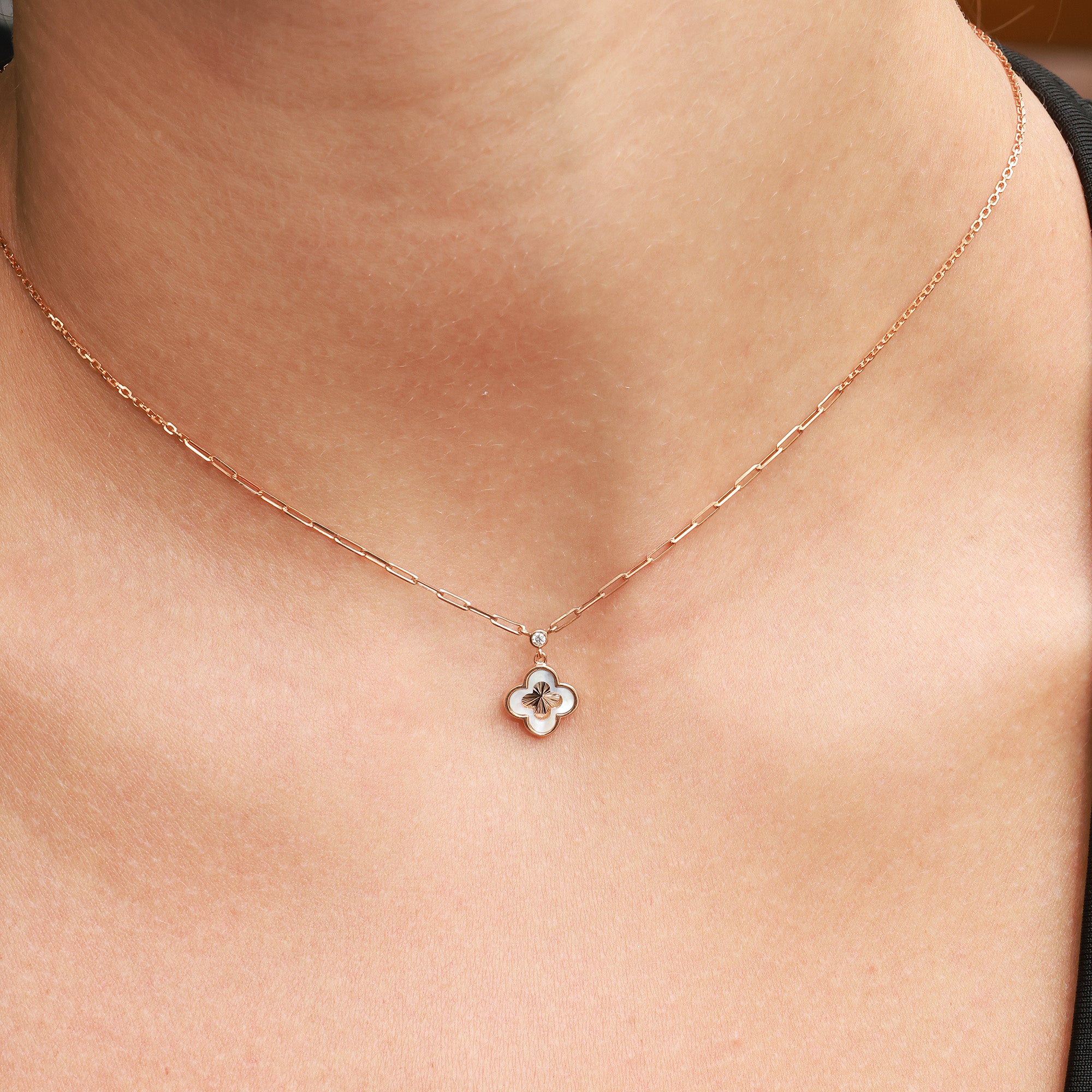 Vida Diamond Necklace (P2401050044)