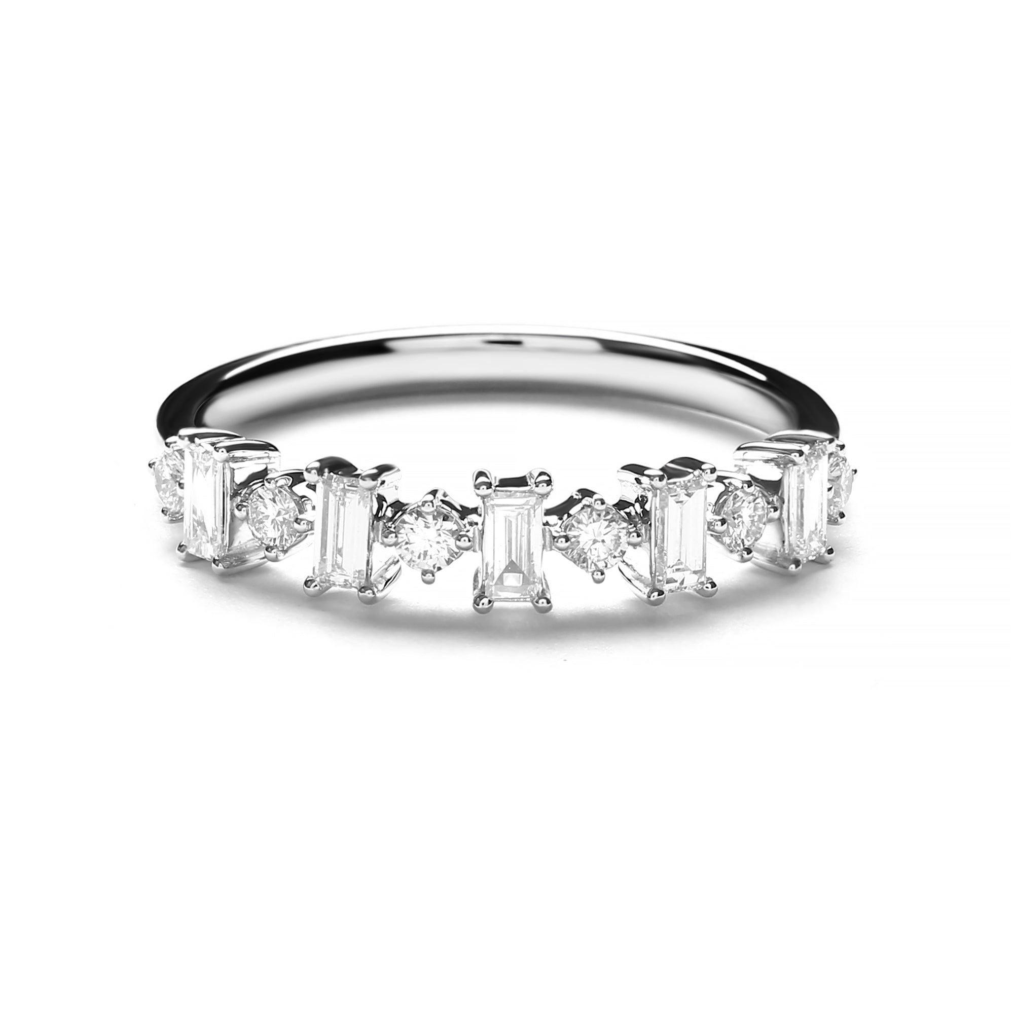 Lanecia Diamond Ring (P2304140057)