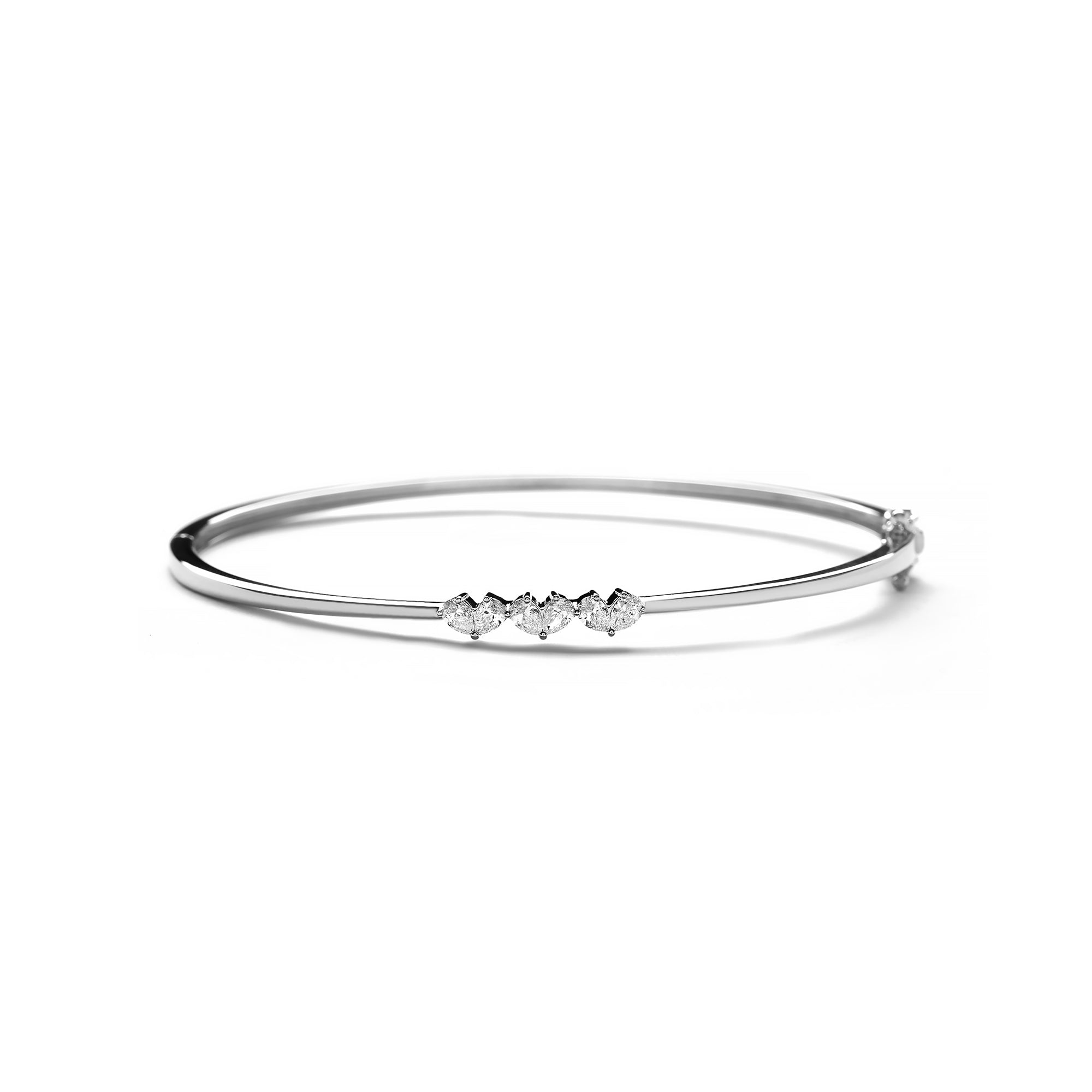 Neric Diamond Bangle (P2510150104)