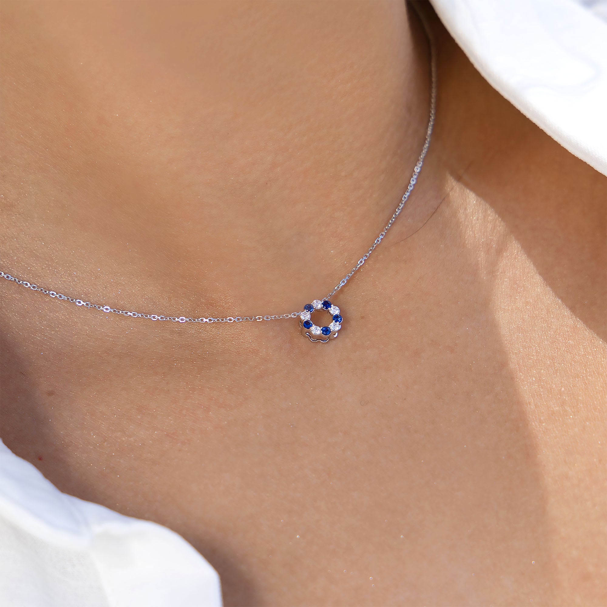 Deepsea Diamond Pendant With Blue Sapphire (P2412130014)
