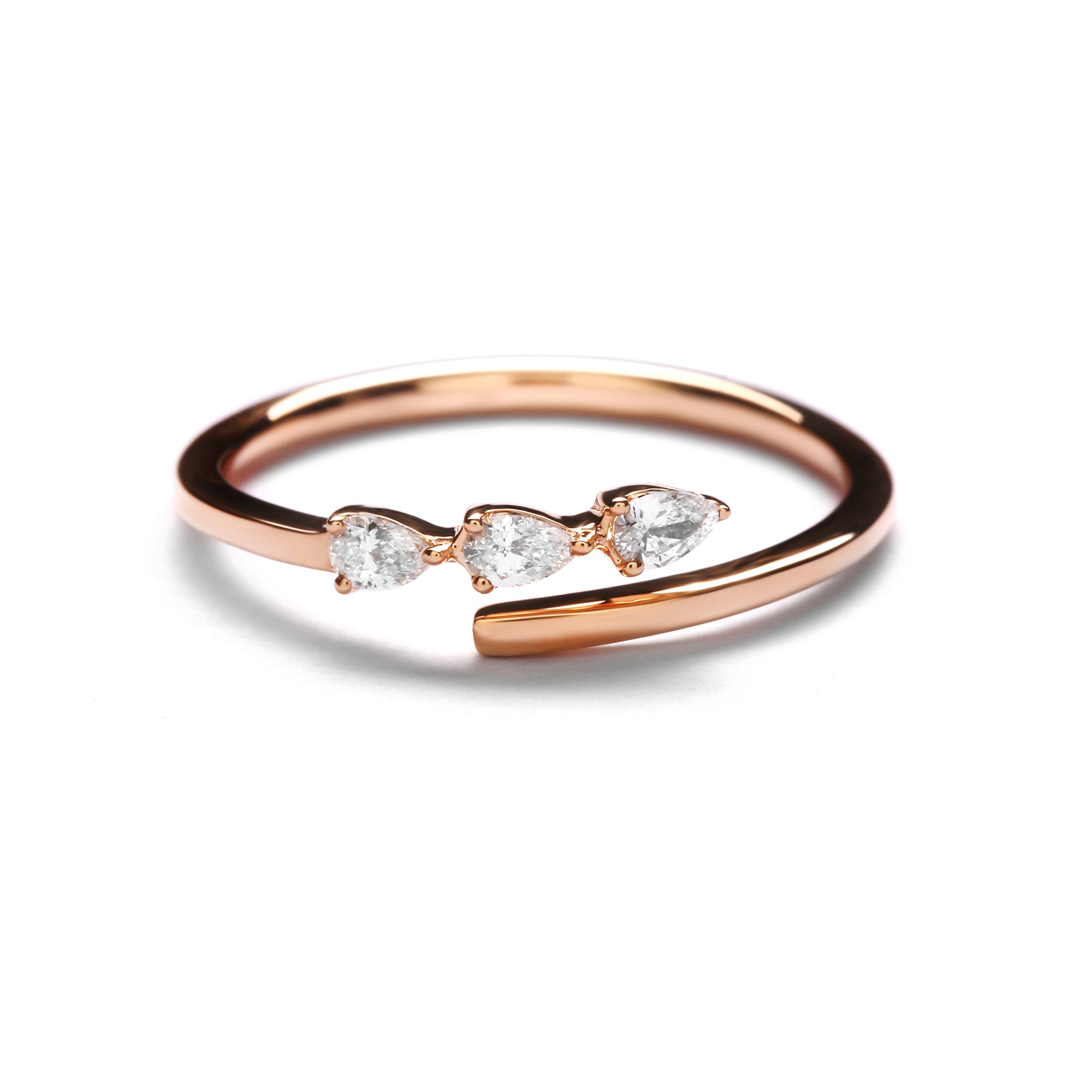 Mostyn Diamond Ring (P2402220018)