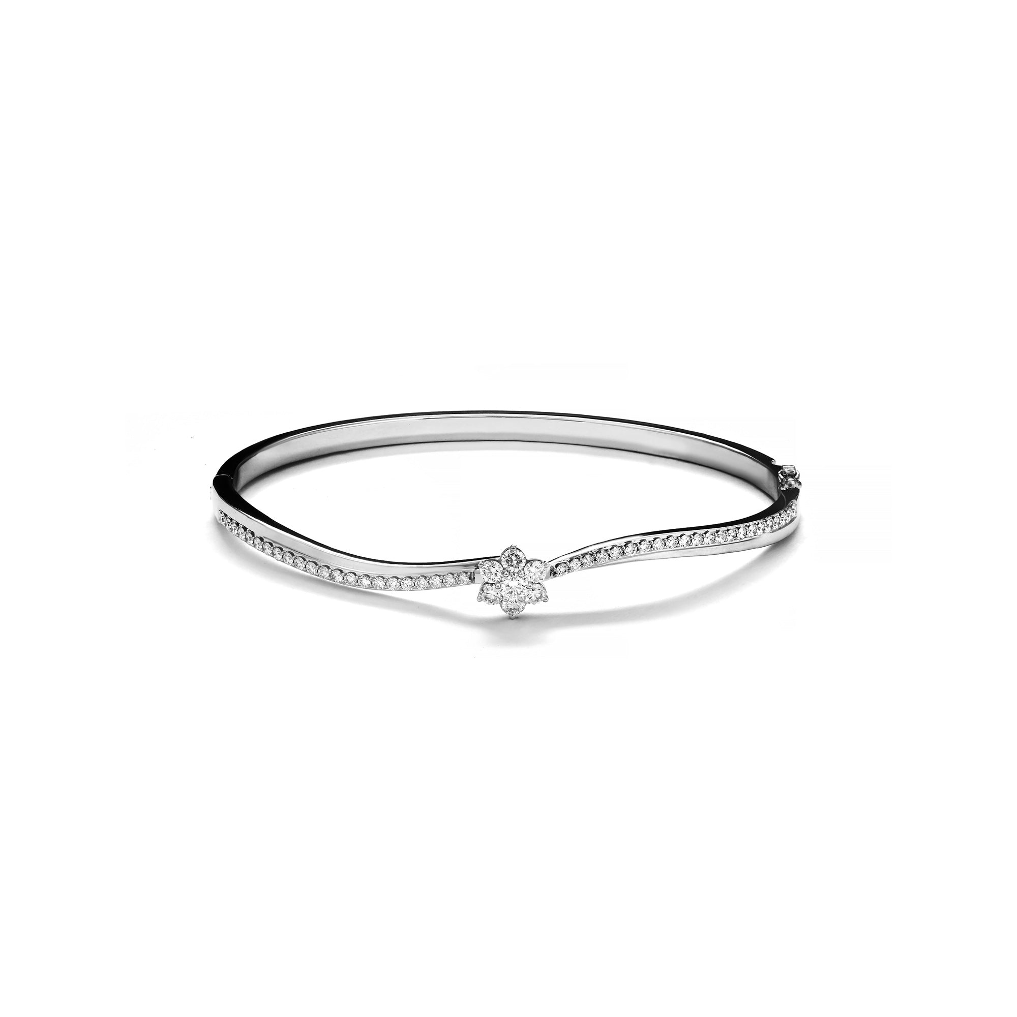 Stephanie Fancy Diamond Bangle (P2405110004)