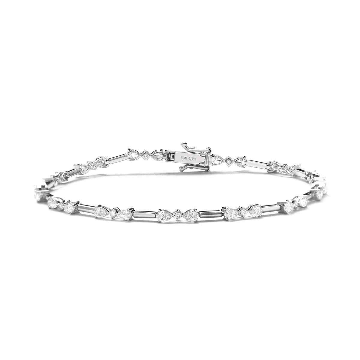 Zelara Diamond Bracelet (P2605260002)
