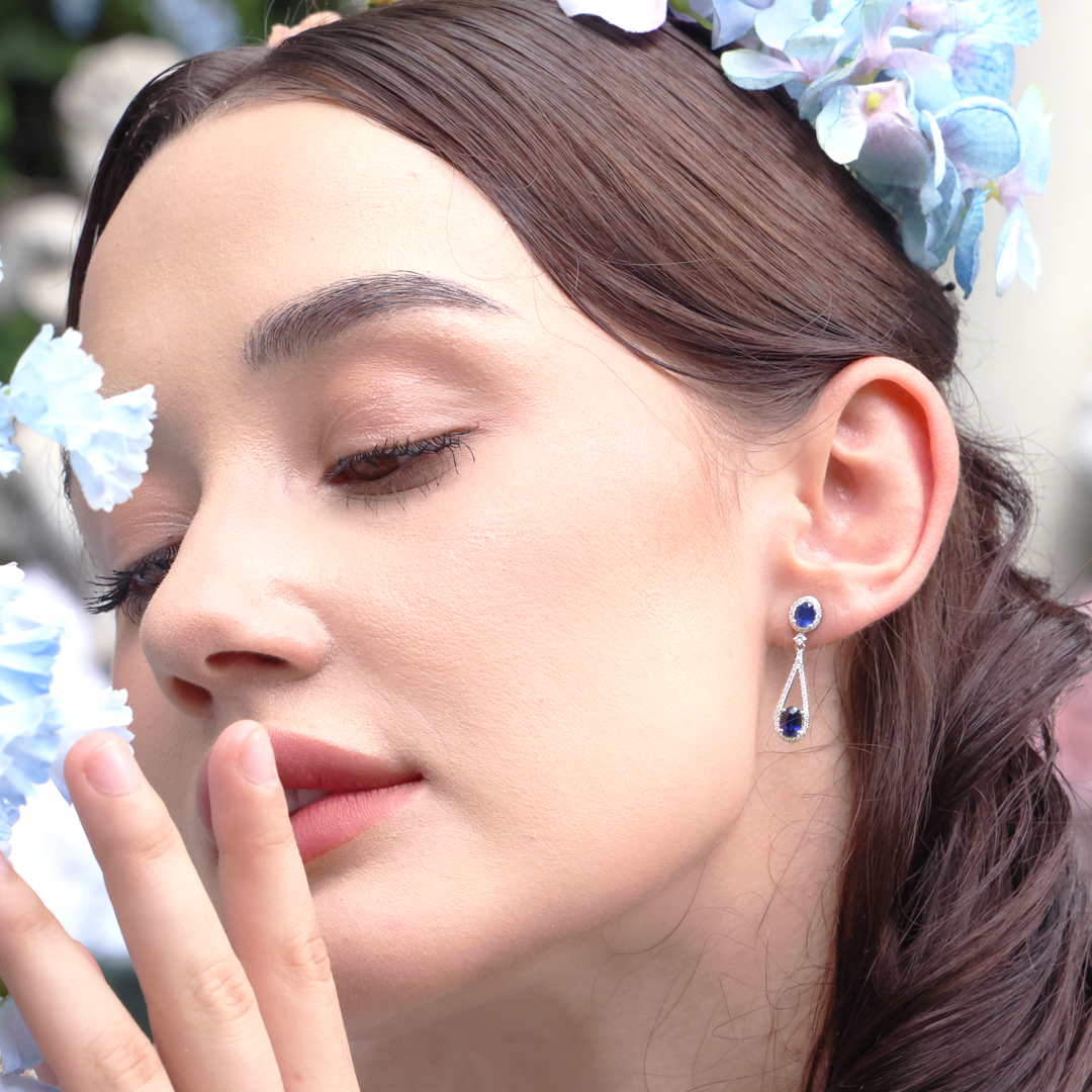 Featherington Diamond Earring With Sapphire (P2210180046)