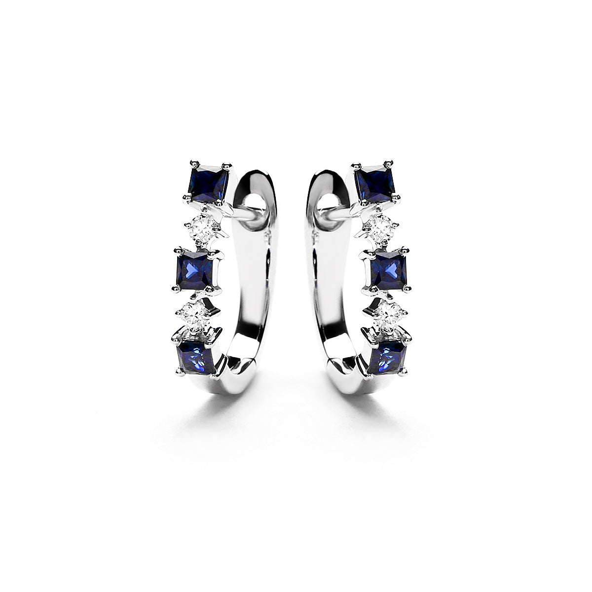 Coraline Diamond Earring With Blue Sapphire (P2401190029)
