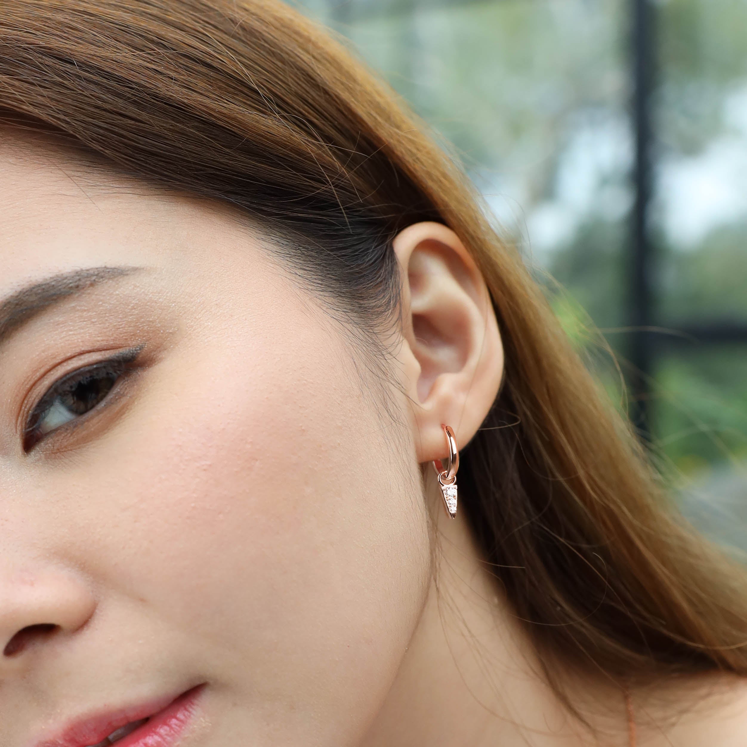 Ellen Stud Diamond Earrings (P2204220028)