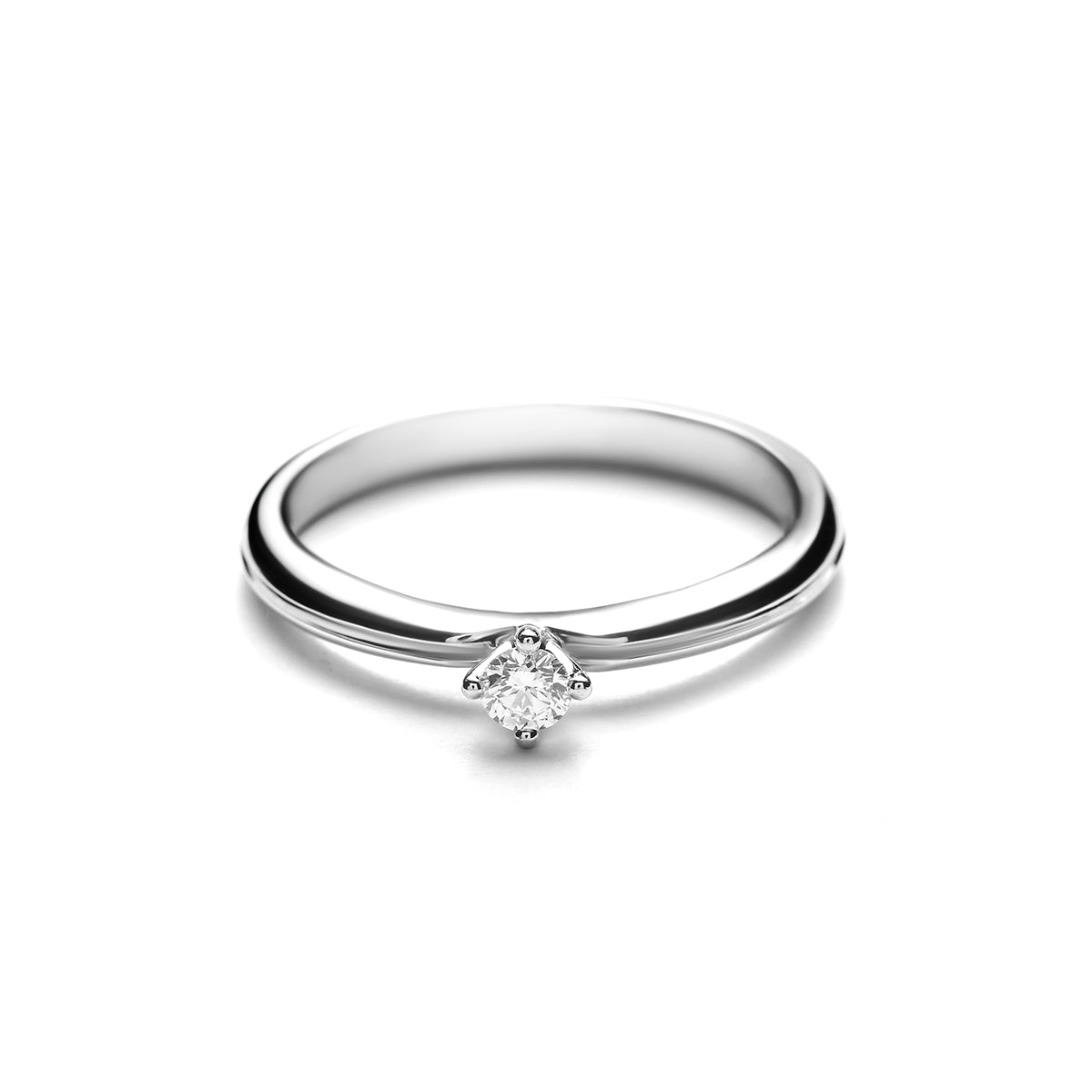Giselle Large Platinum Diamond Ring (T2003030016)