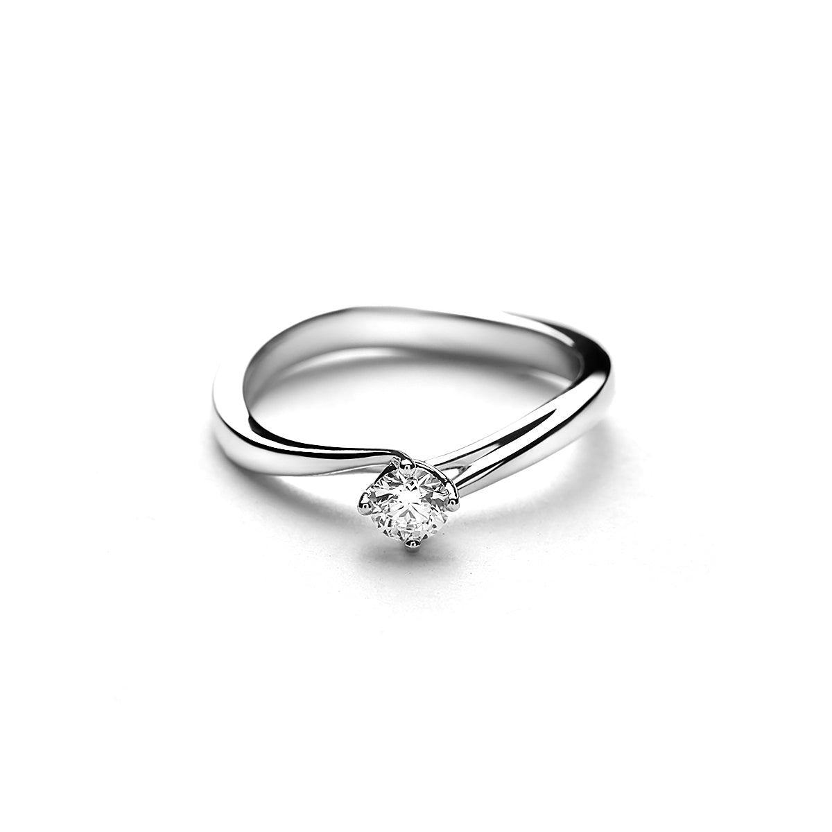 Juliana Platinum Diamond Ring (T2003040006)