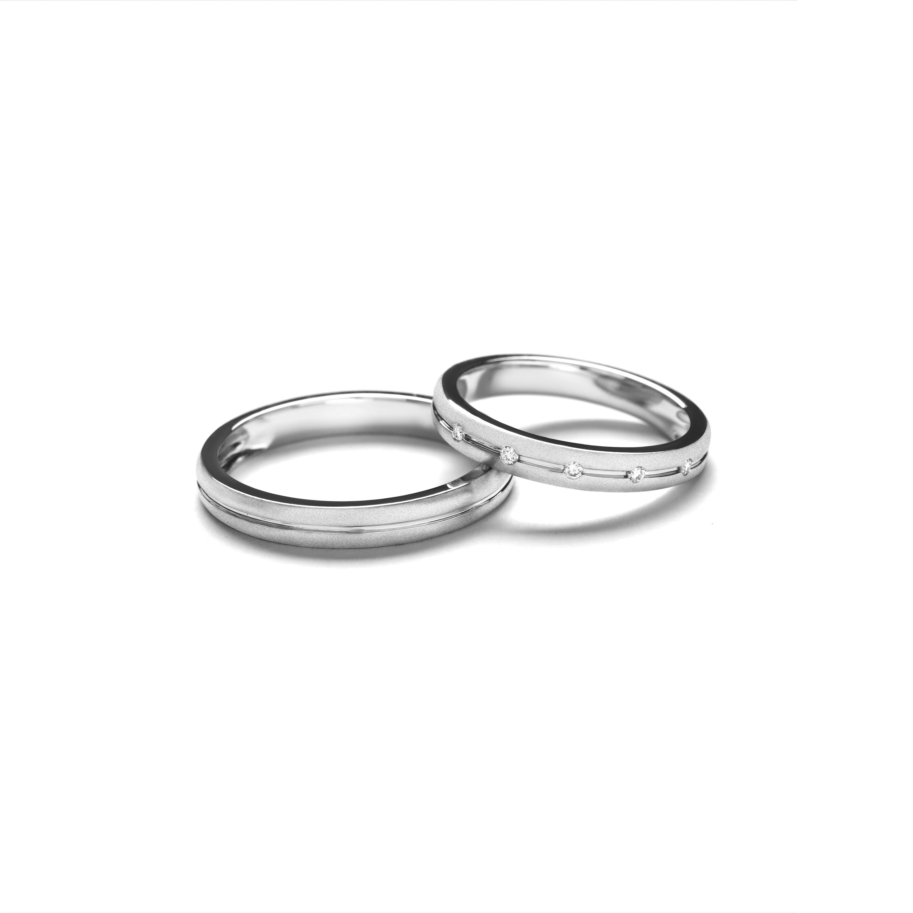 Mackenzie Gold & Mackayla Diamond Ring