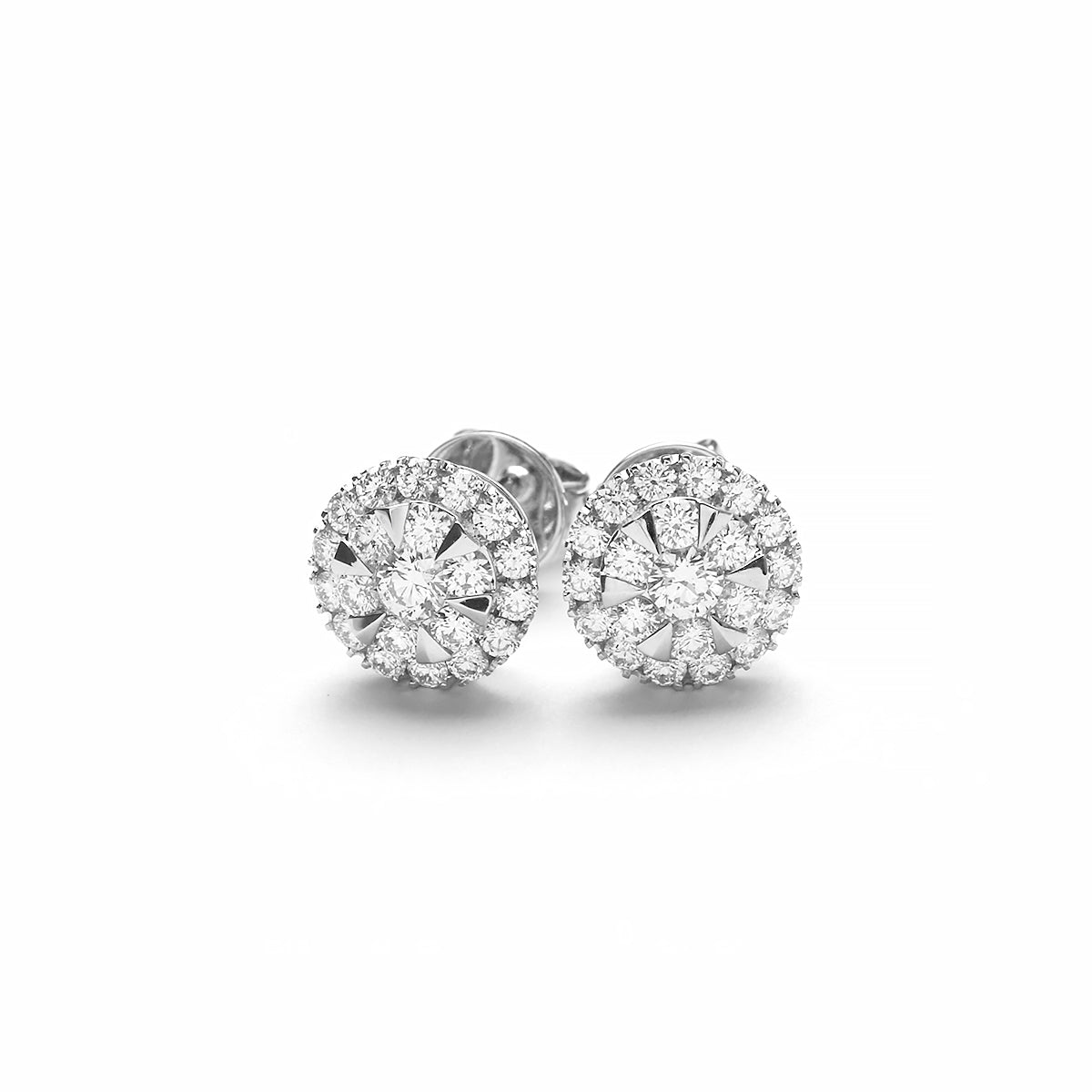 Levina Large Set Diamond Earrings (P2301160012)