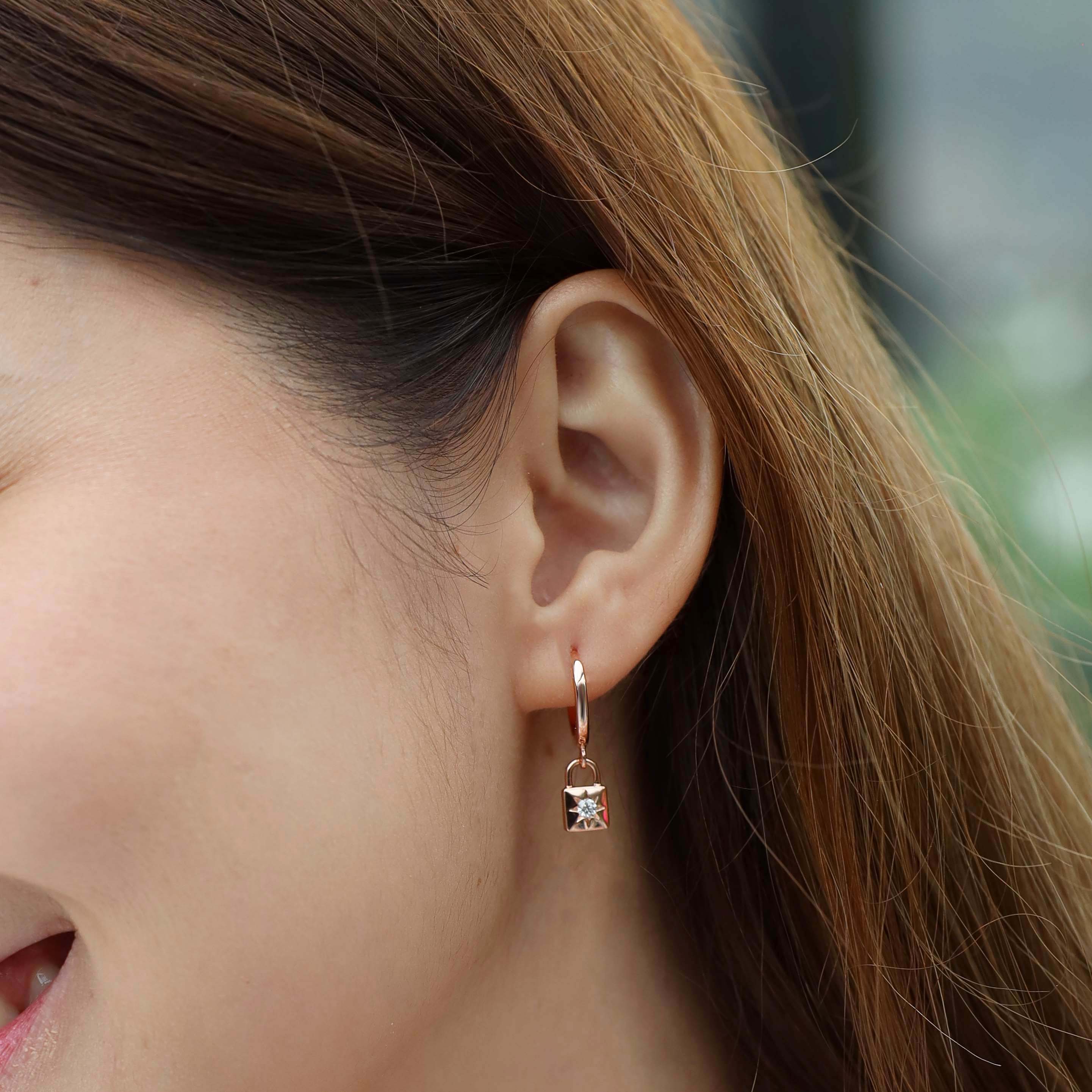 Jean Stud Diamond Earrings (P2204260008)