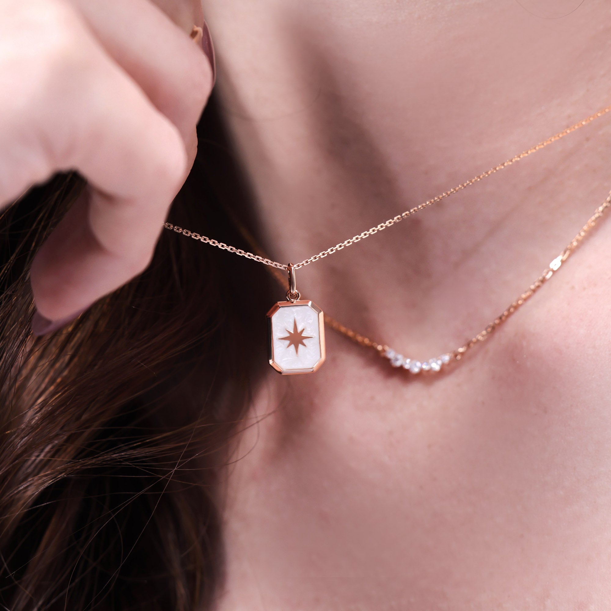 ASTERIS Gold Pendant (G2602090252)