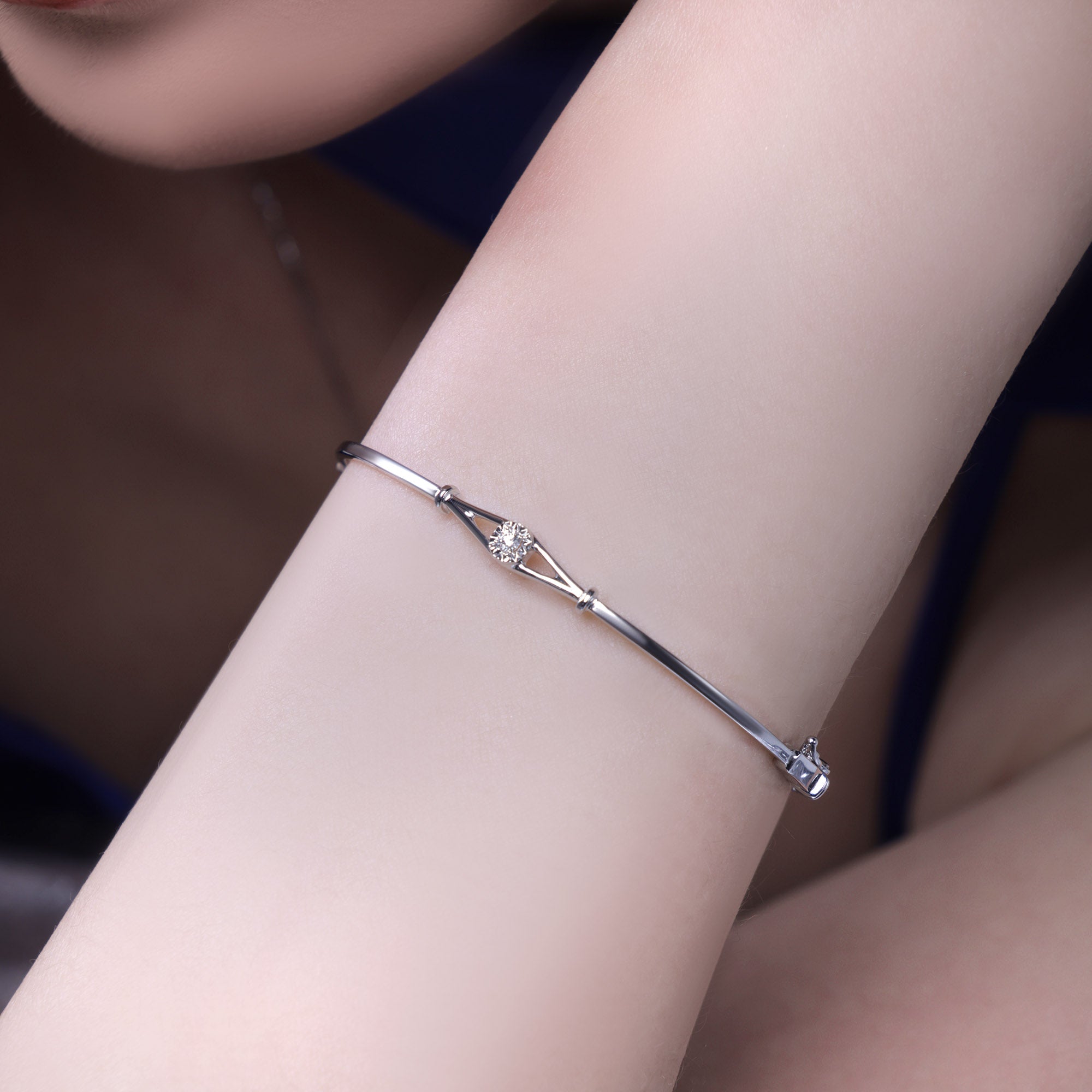 Cosette Diamond Bangle (P2511140021)