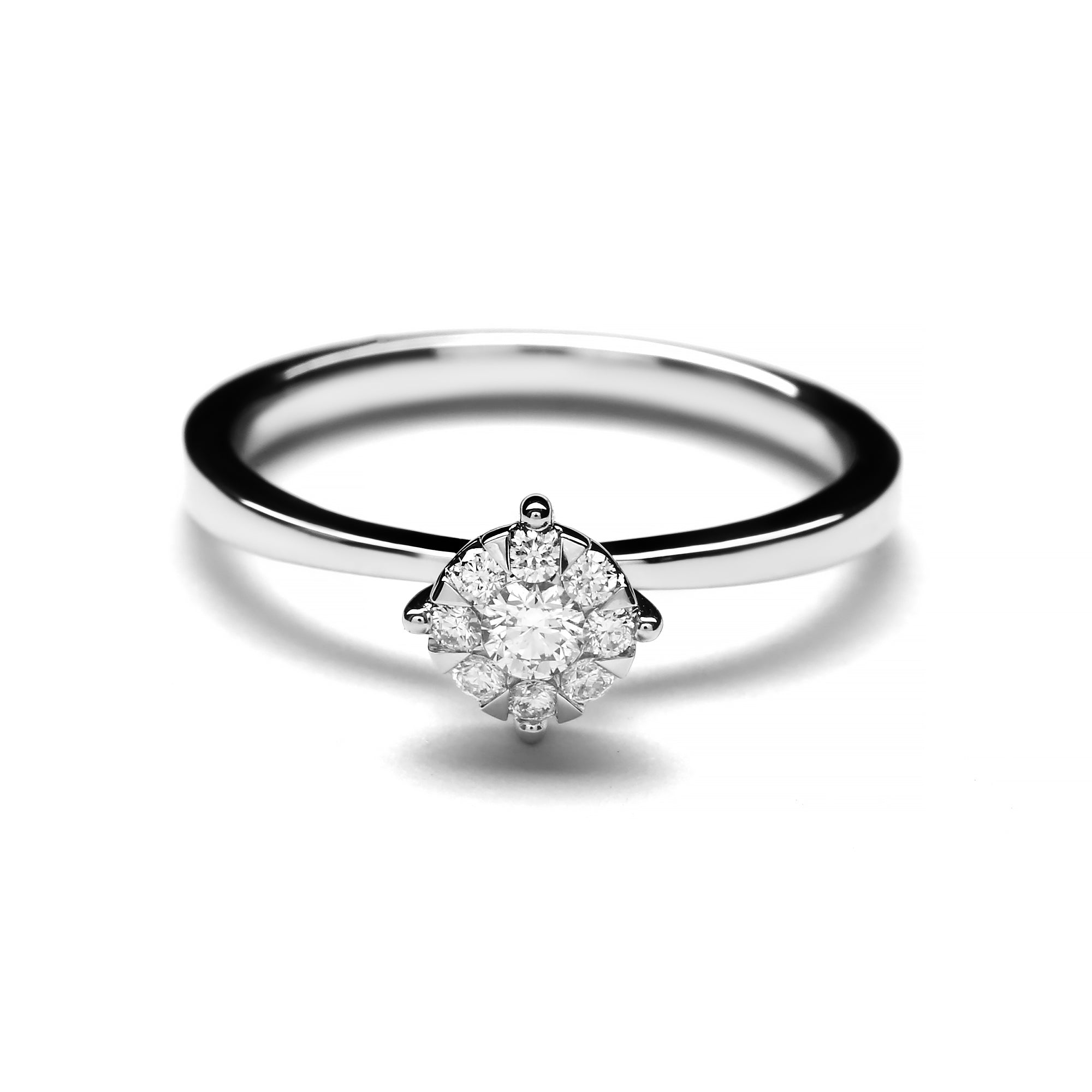 Ariana Large Diamond Ring (P2207290007)