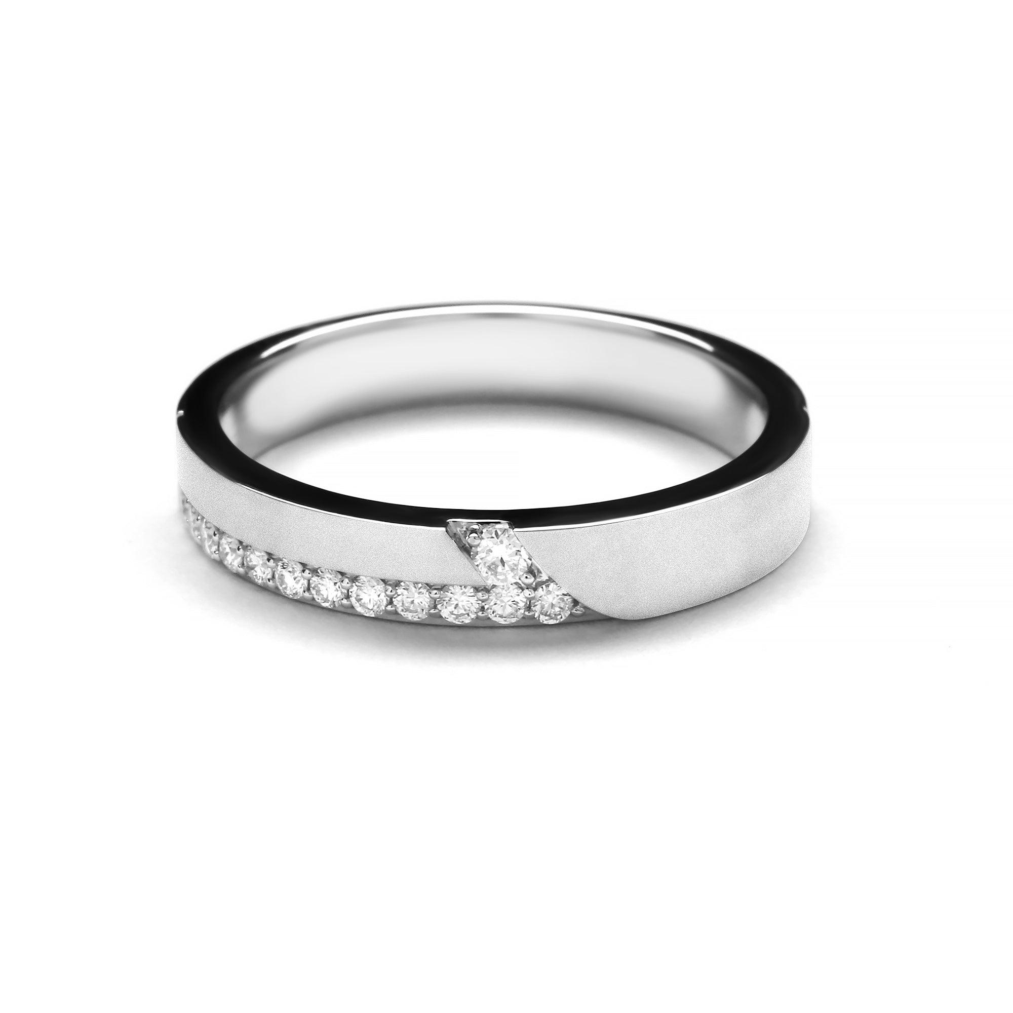 Noelyn Diamond Ring (P2308220010)