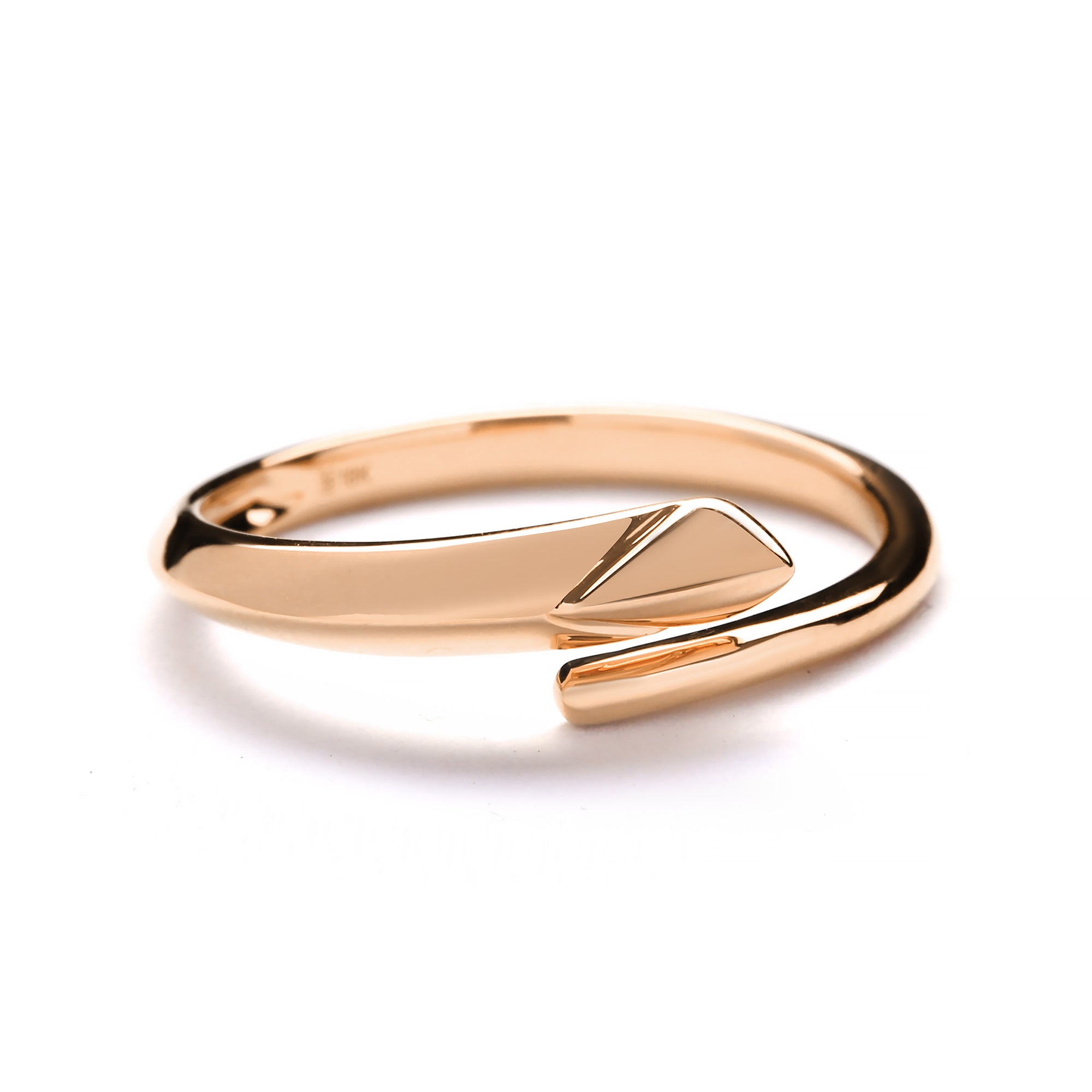LUXIE Gold Ring (G2510270078)