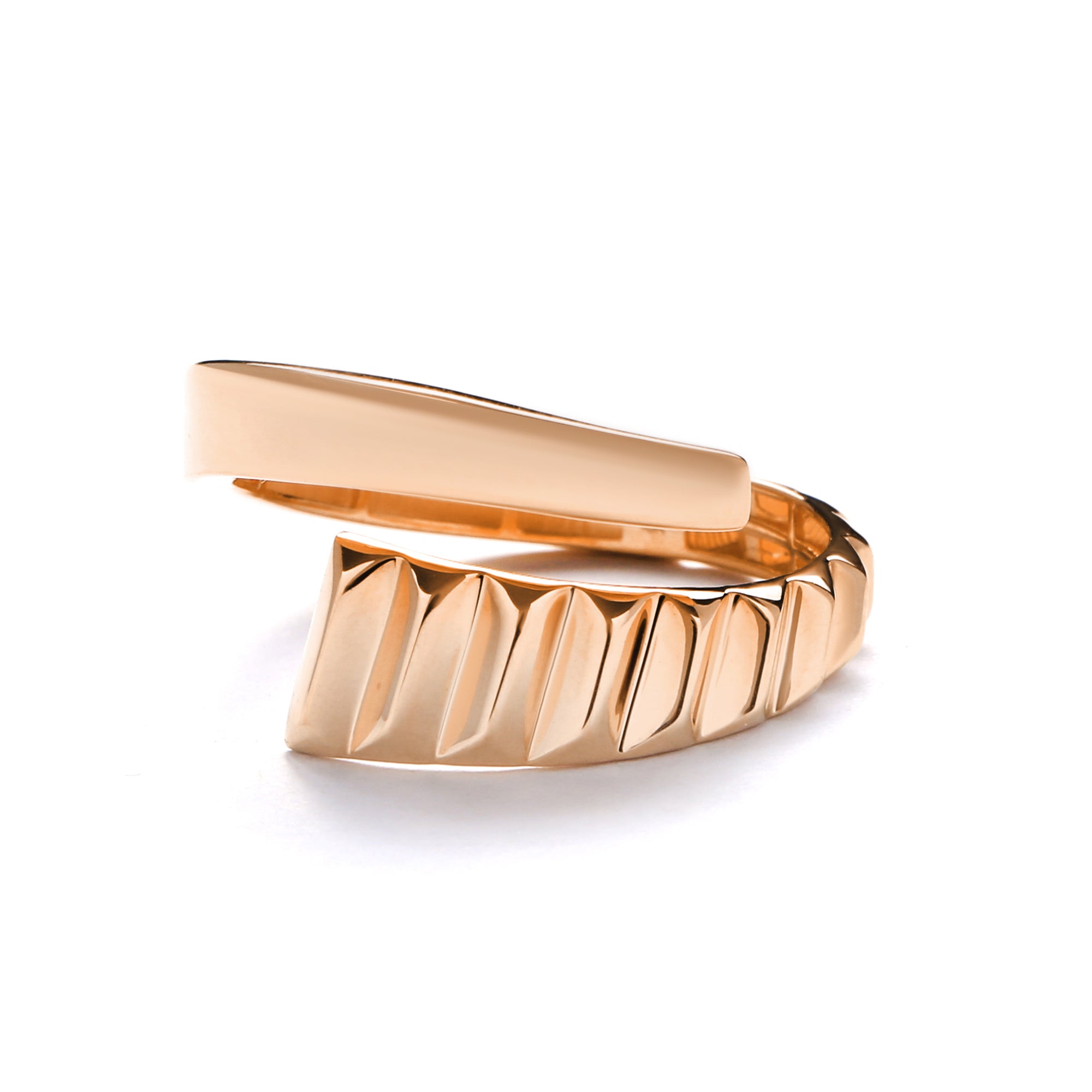 Lunea Gold Ring (C2605160619)