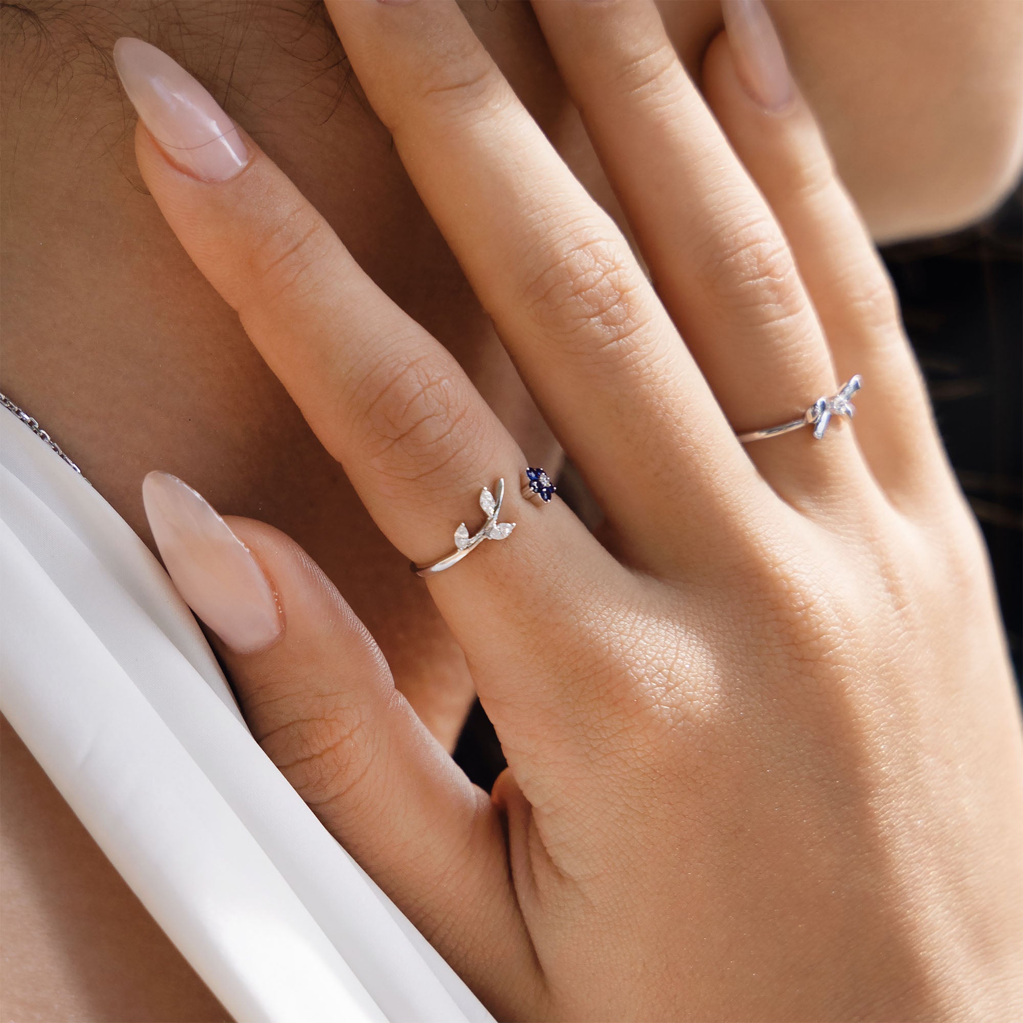 Cloud Diamond Ring With Blue Sapphire (P2501280022)