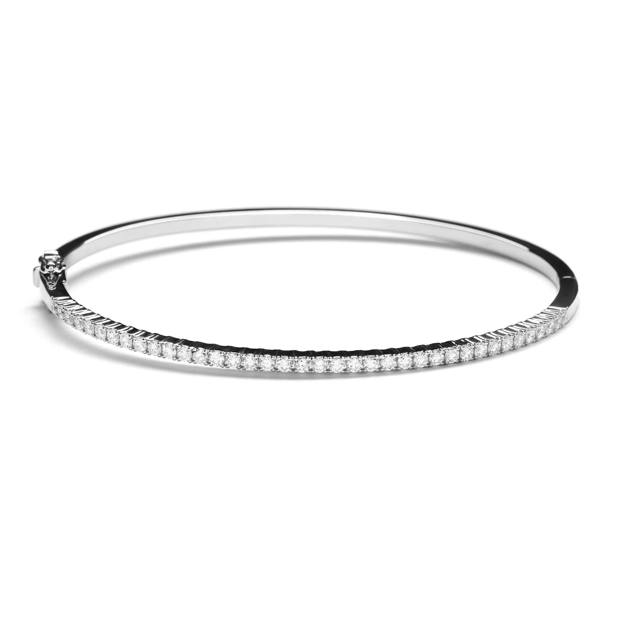 Constable Diamond Bangle (P2402200031)