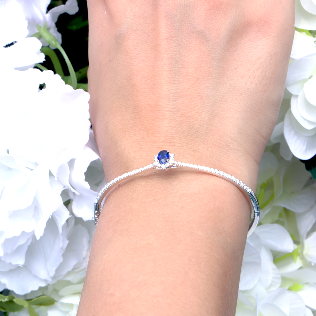 Delacruise Diamond Bangle With Sapphire (P2301100032)