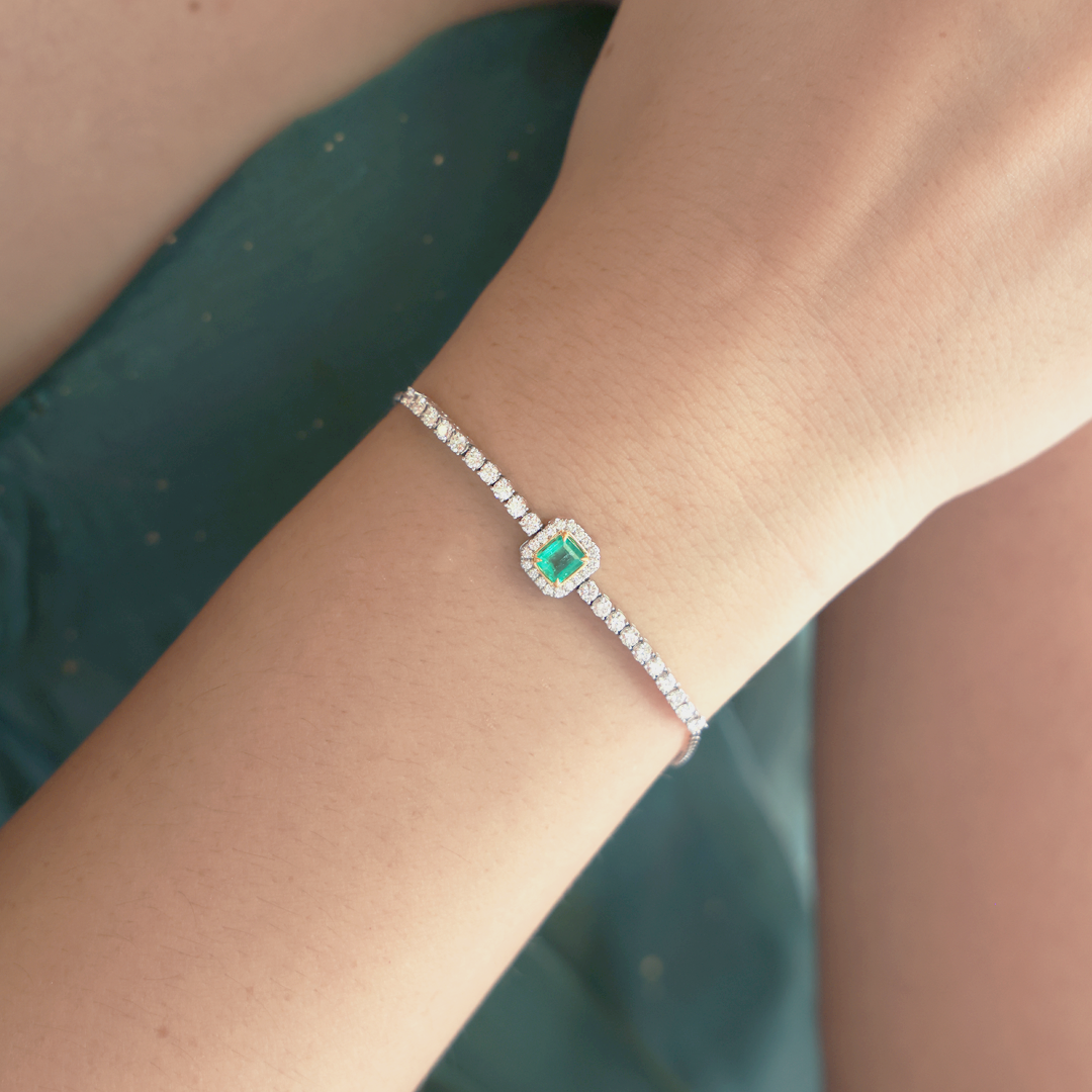 Tanisha Diamond Bracelet With Emerald (P2303020005)