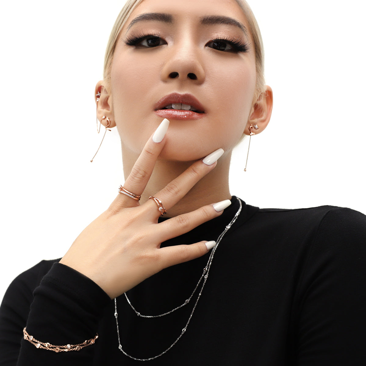 Ji Ah Diamond Necklace (P2110140077)