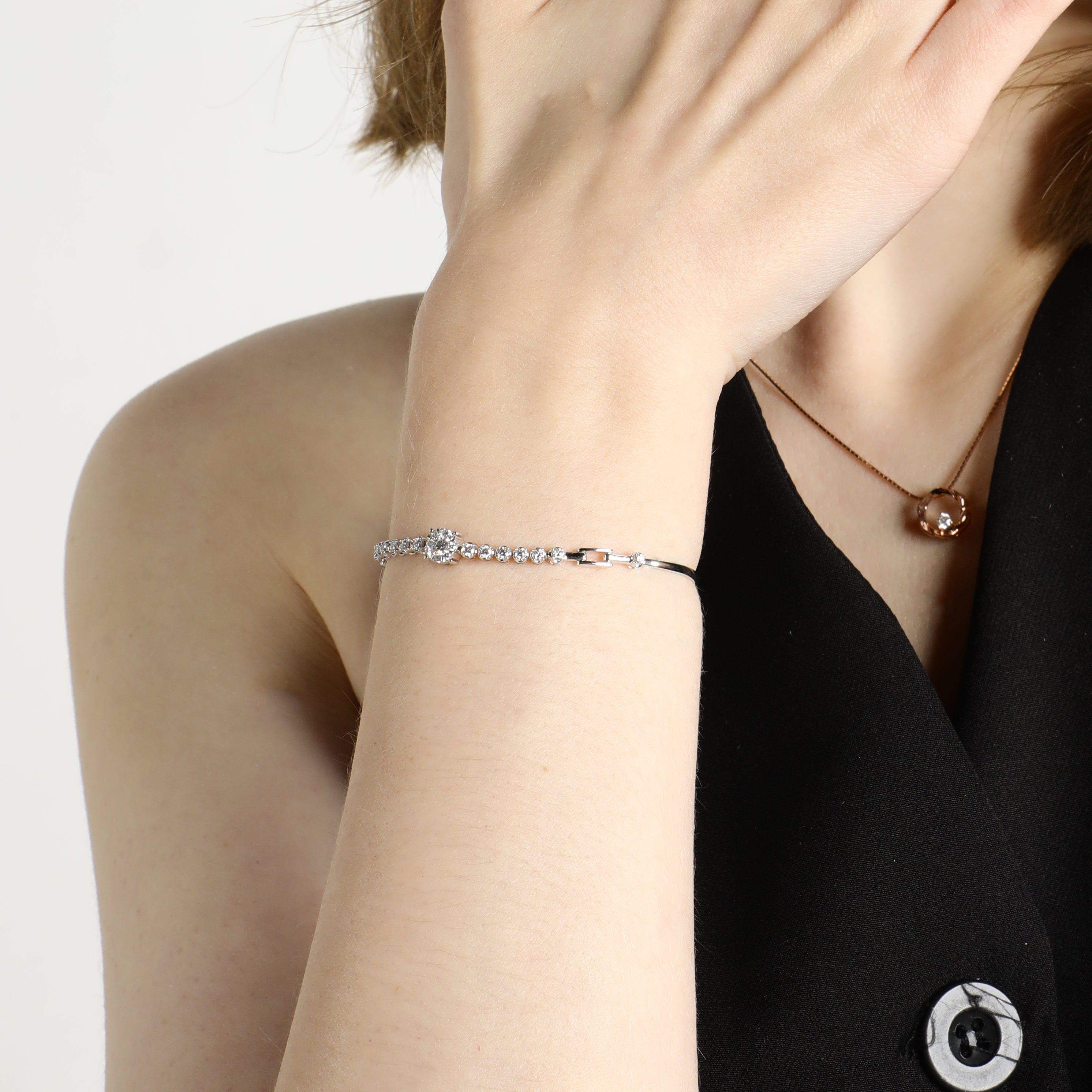 Sharapova Diamond Bracelet (P2207050140)