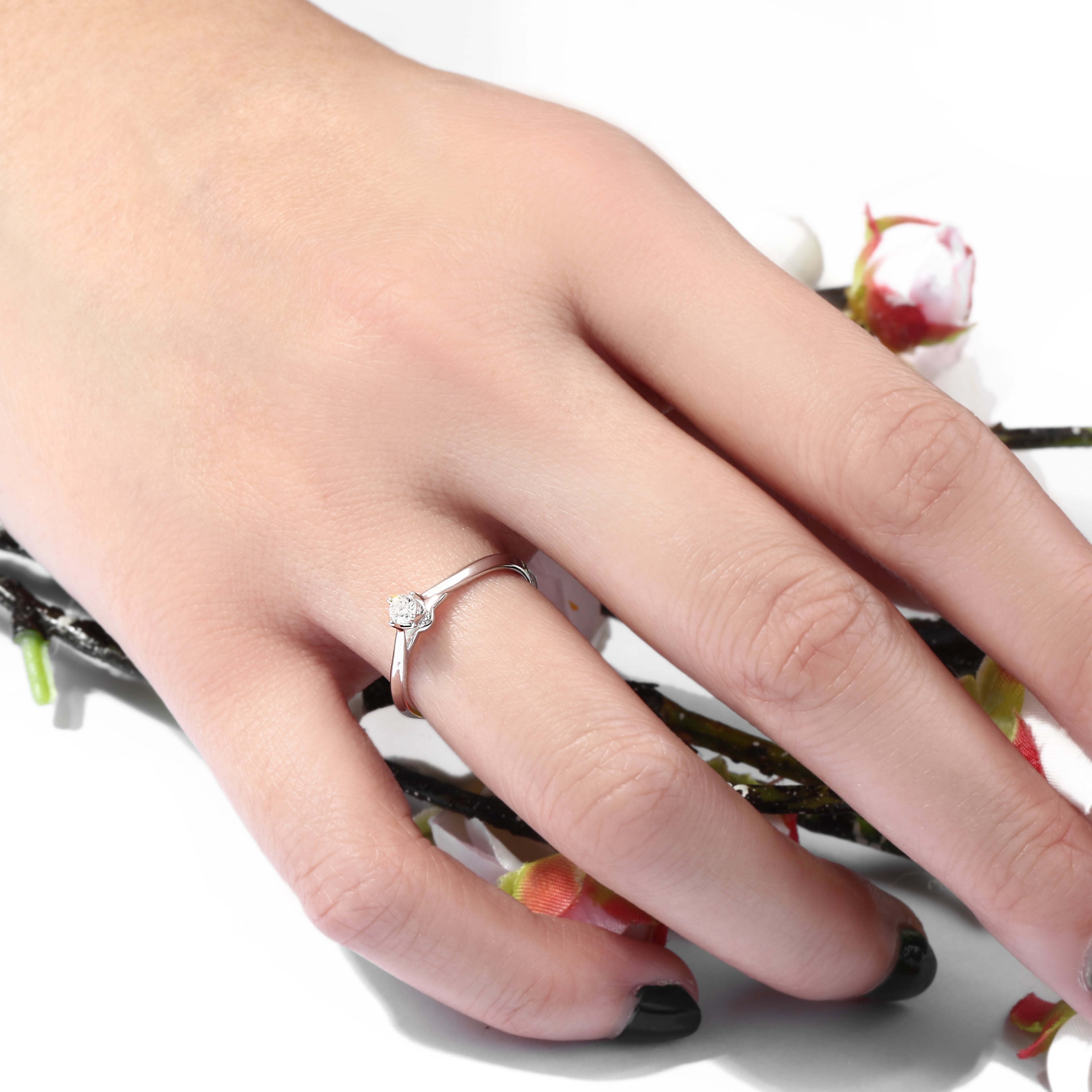 [Limited Stock] Claudette Small Diamond Ring (P2008190064)