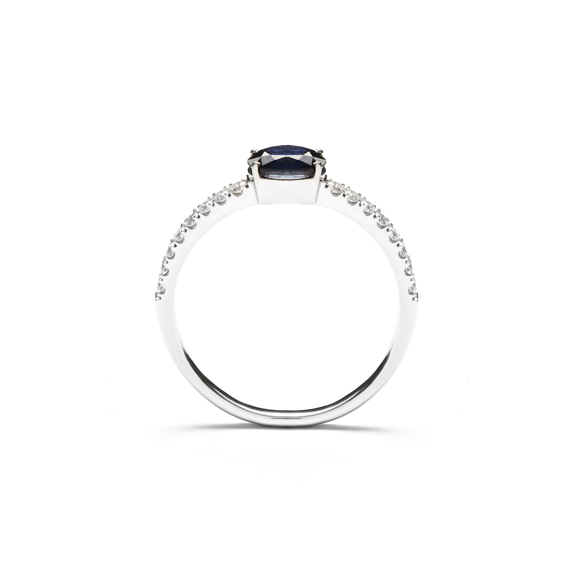 Featherington Diamond Ring With Sapphire (P2212130014)