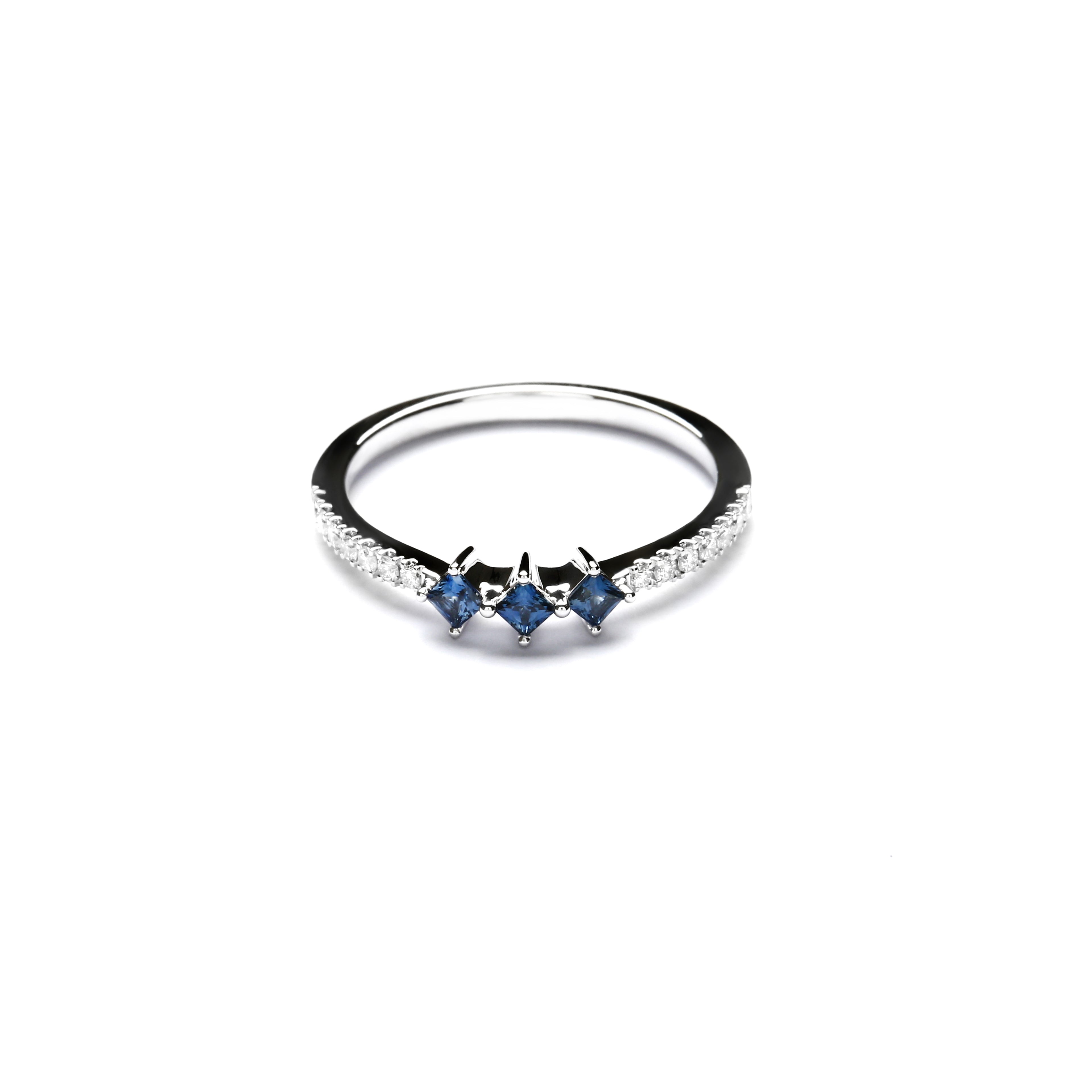 Morgana Diamond Ring With Blue Sapphire (P2104160027)