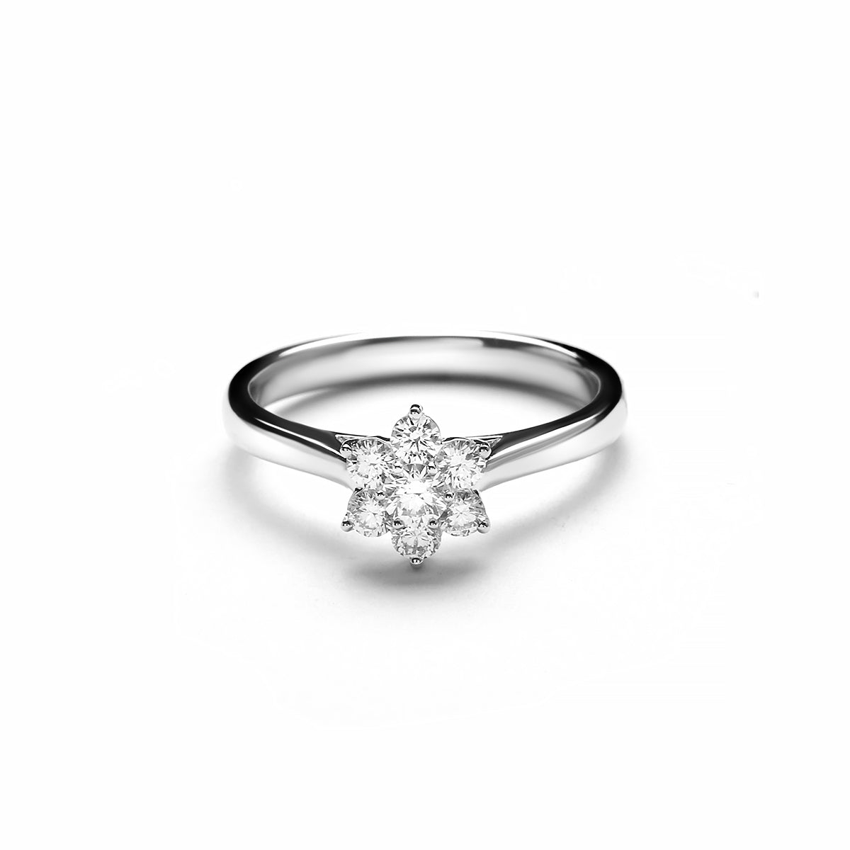 Sakura Large Set Diamond Ring (P2003040298)