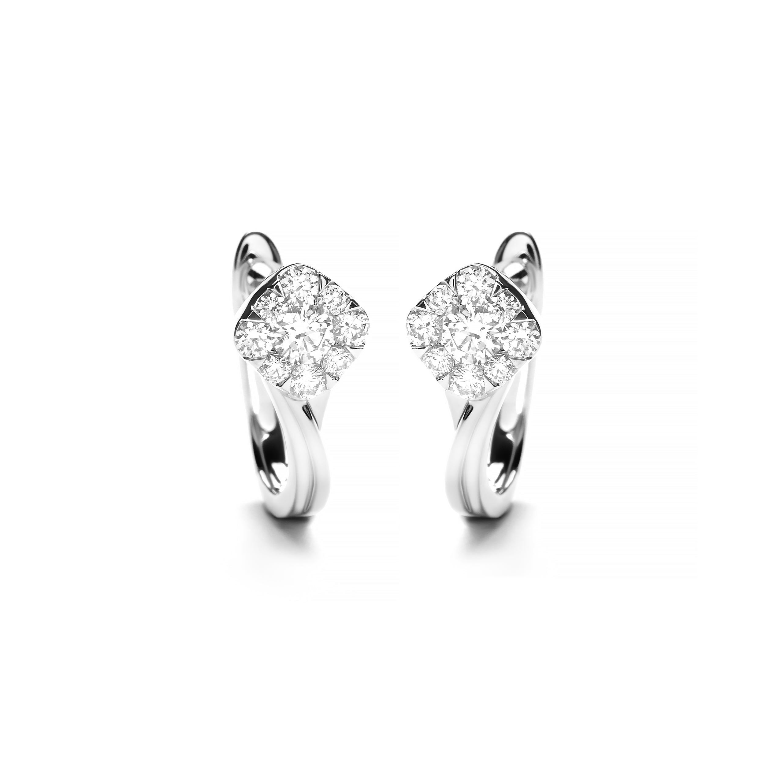 Britany Set Diamond Earrings (P2202070001)