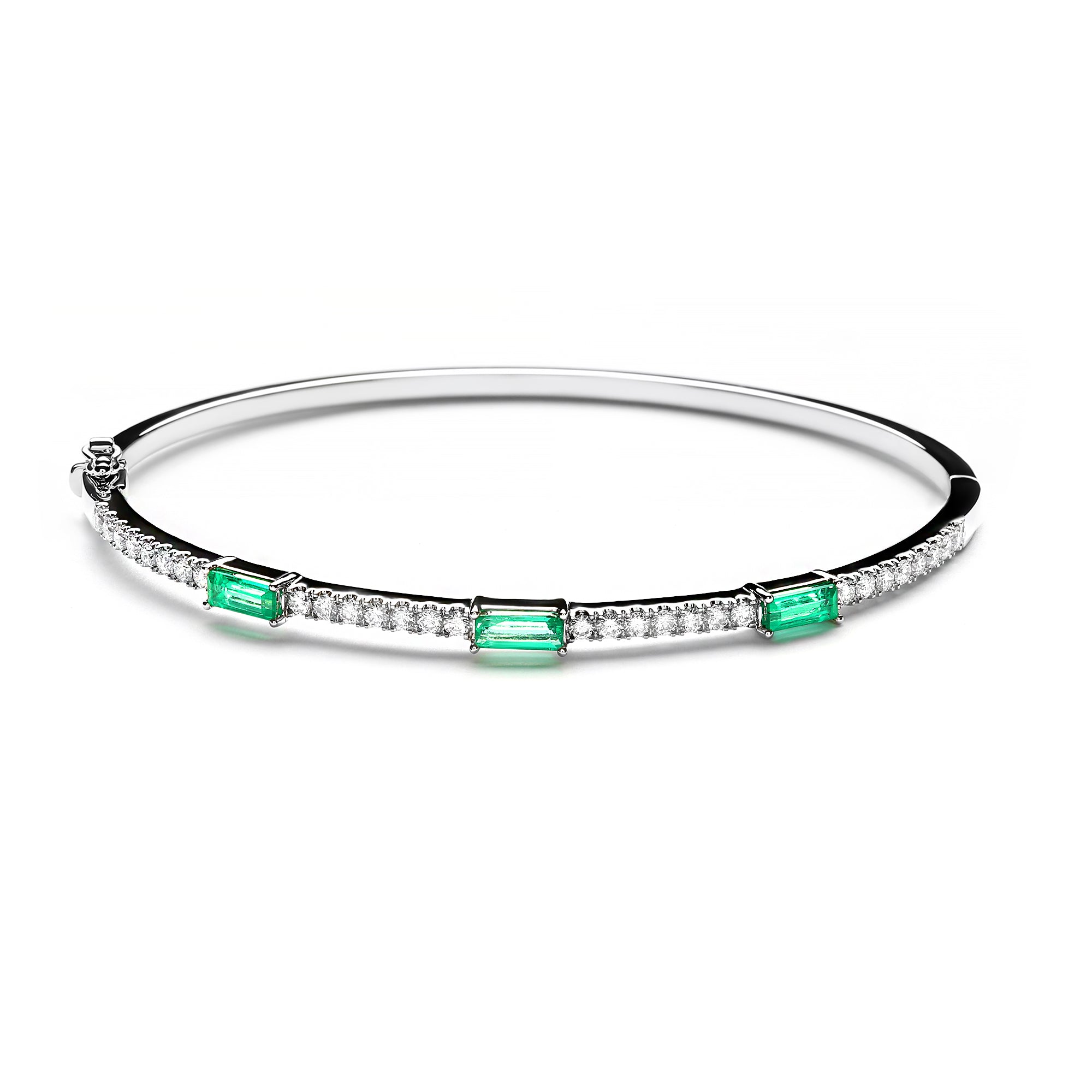 Revika Diamond Bangle With Emerald (P2210180048)