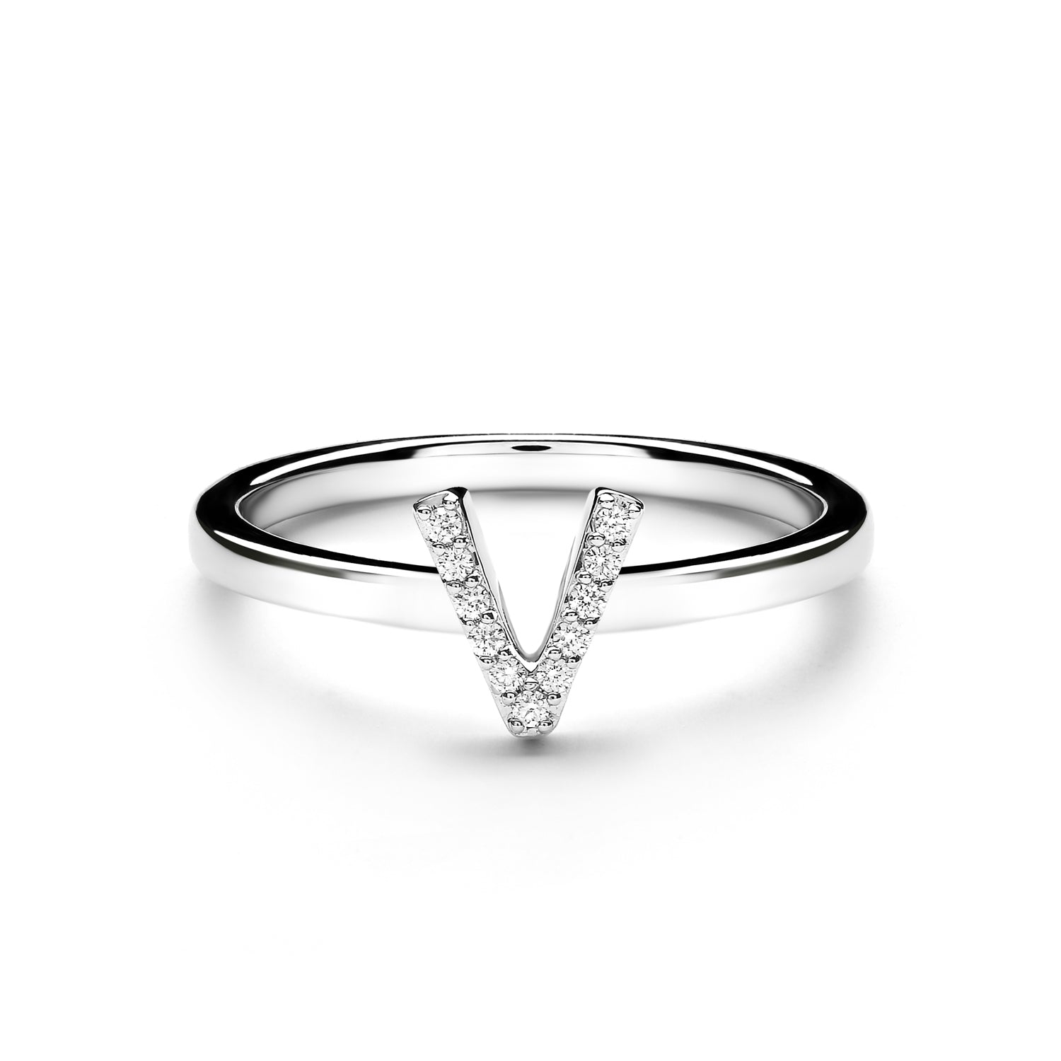 V Alphabet Diamond Ring (P1812100010)