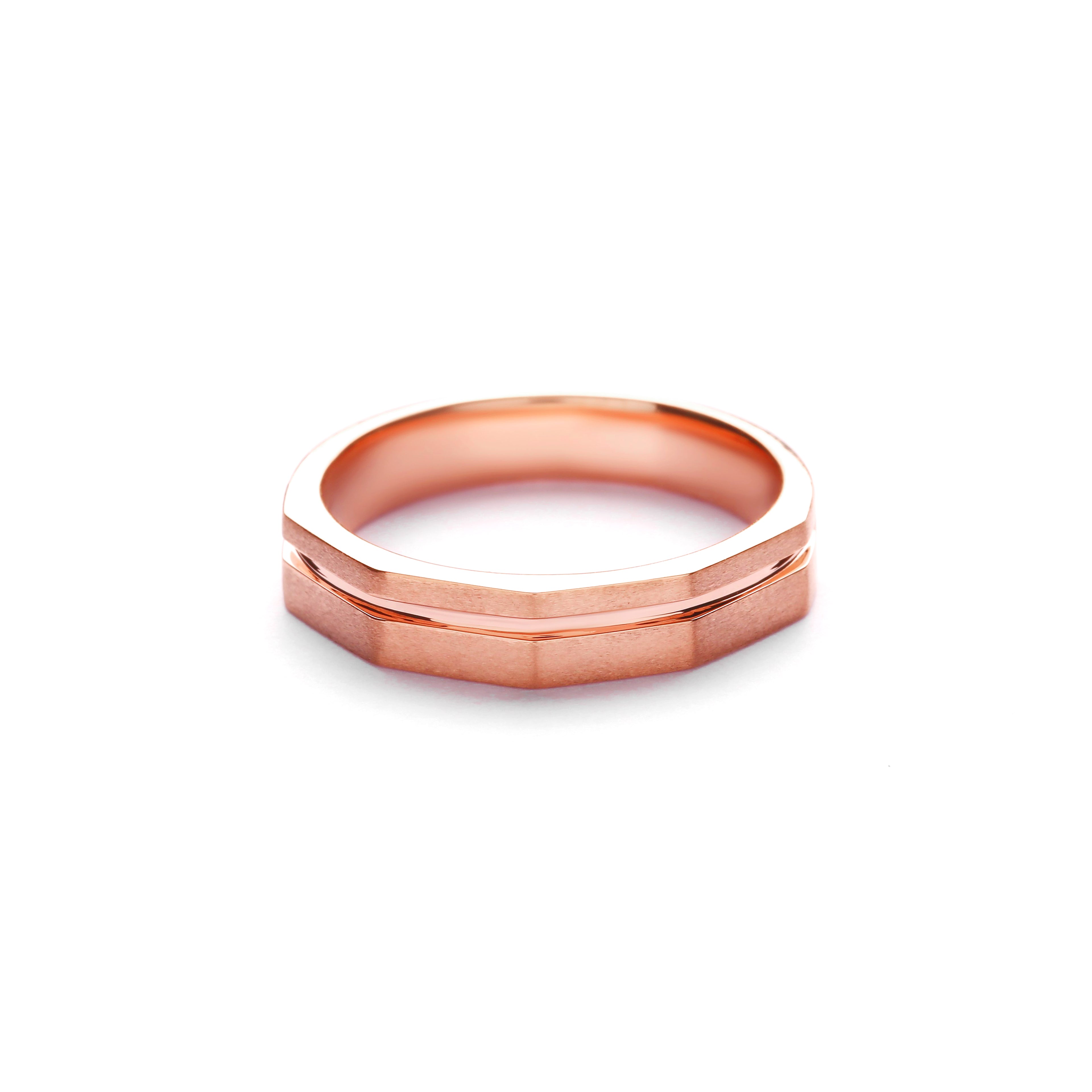 Stephen Gold Ring (P2002280069)